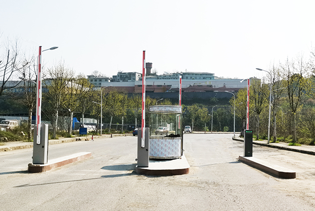 貴州大學(xué)停車門禁系統(tǒng)項目